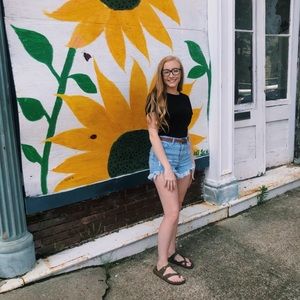 Meet your Posher, Faith